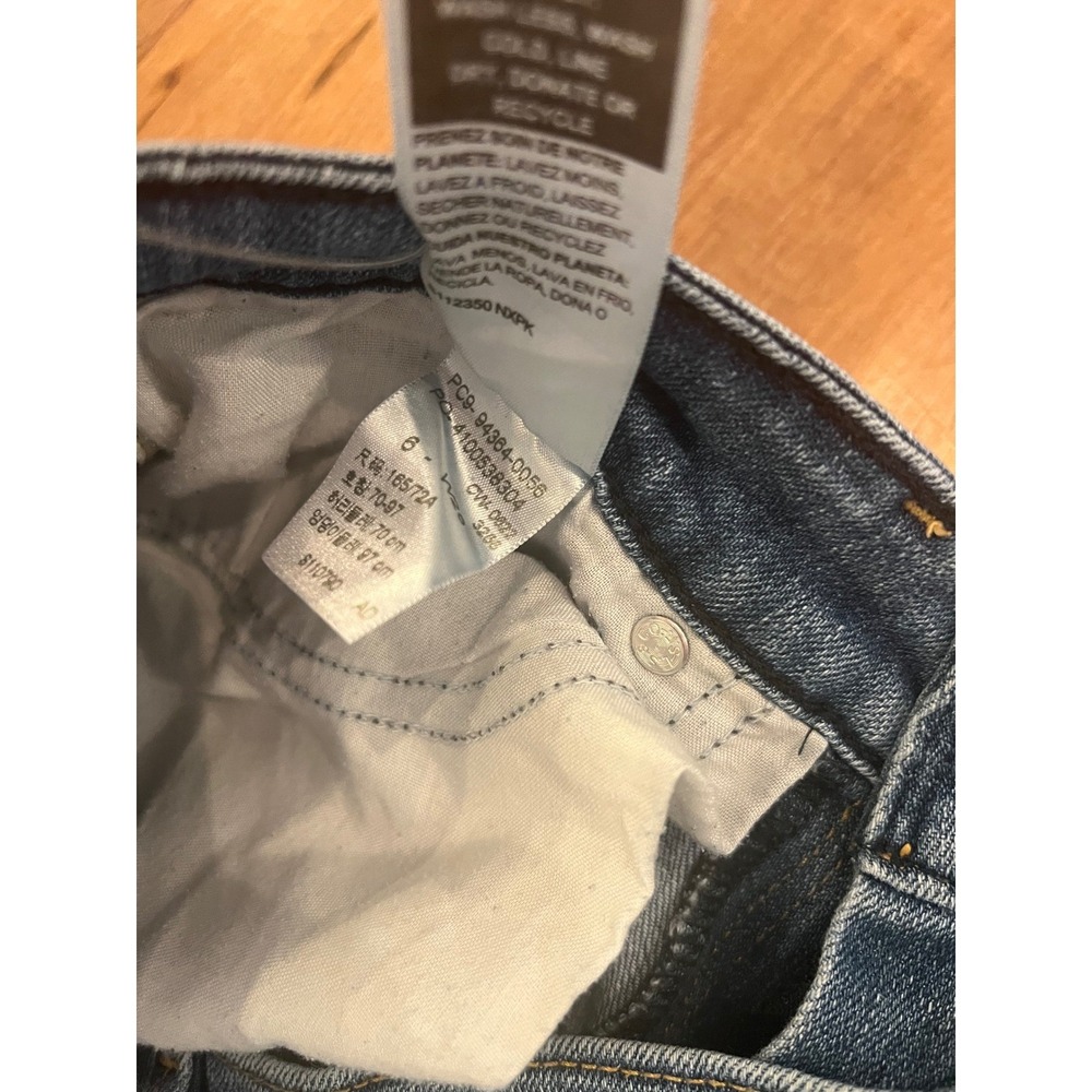 Signature Levi Strauss & Co. Womens Modern Bootcut Jeans, Blue Denim - Picture 5 of 6